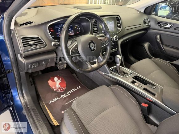 ASLANOĞLU PLAZA'DAN 2023 RENAULT MEGANE 1.3 TCE TOUCH