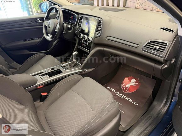 ASLANOĞLU PLAZA'DAN 2023 RENAULT MEGANE 1.3 TCE TOUCH
