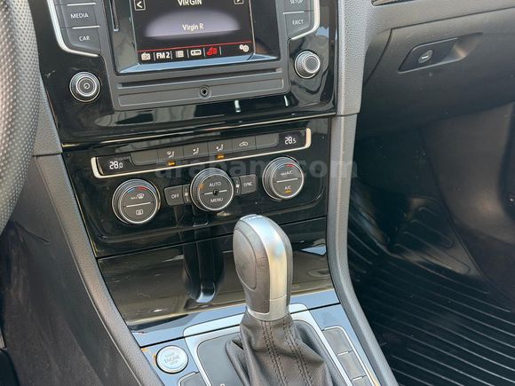 VW GOLF 2016 HATASIZ & BOYASIZ SERVİS BAKIMLI !