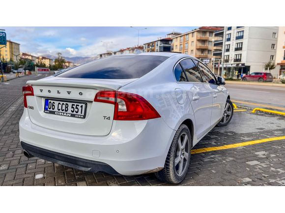 Sahibinden Volvo S60 1.6 T4 2011 Model  208.000 km Beyaz