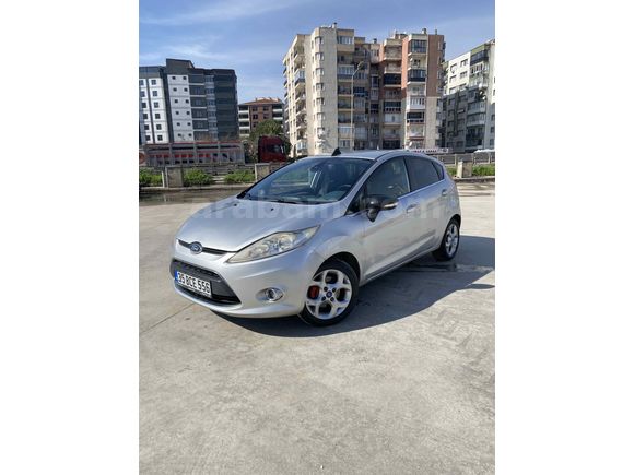 Sahibinden Ford Fiesta 1.4 TDCi Titanium 2011 Model 