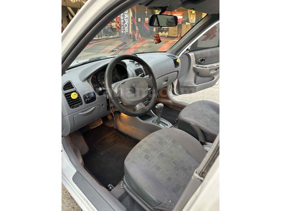 Sahibinden Hyundai Accent 1.3 Admire 2004 Model 