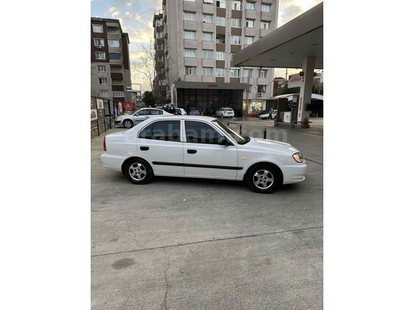Sahibinden Hyundai Accent 1.3 Admire 2004 Model 