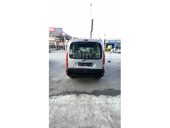 May Galeri den Renault Kangoo Multix 1.5 dCi Authentique 2004 Model 