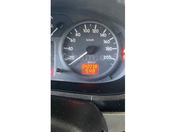 May Galeri den Renault Kangoo Multix 1.5 dCi Authentique 2004 Model 