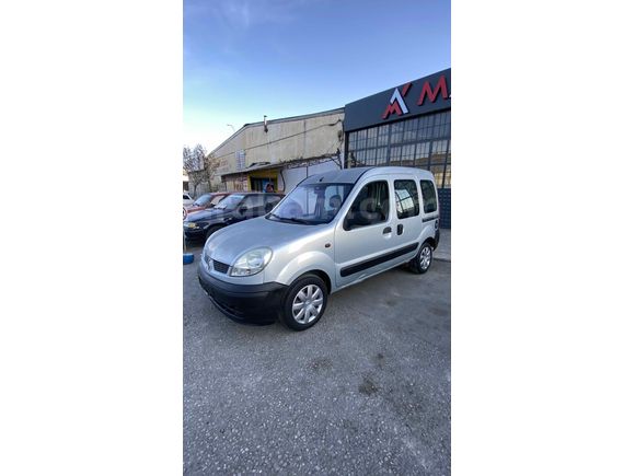 May Galeri den Renault Kangoo Multix 1.5 dCi Authentique 2004 Model 