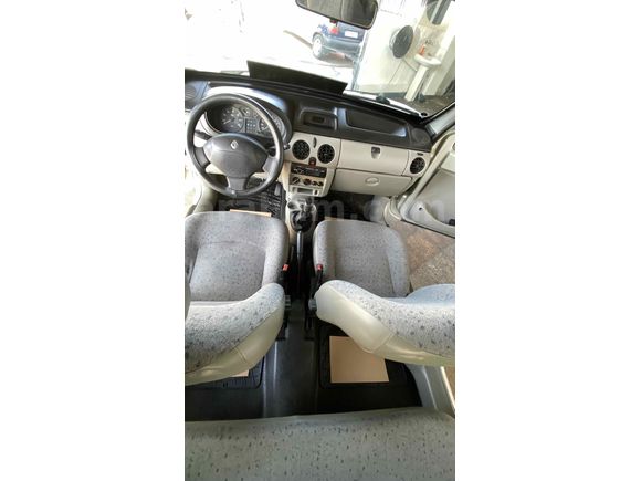 May Galeri den Renault Kangoo Multix 1.5 dCi Authentique 2004 Model 