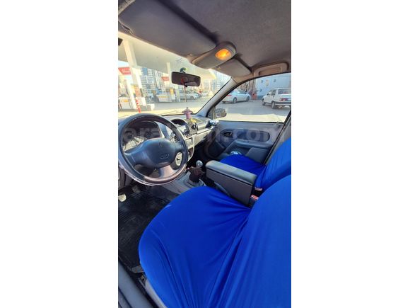 Sahibinden Renault Clio 1.4 RTA 2000 Model
