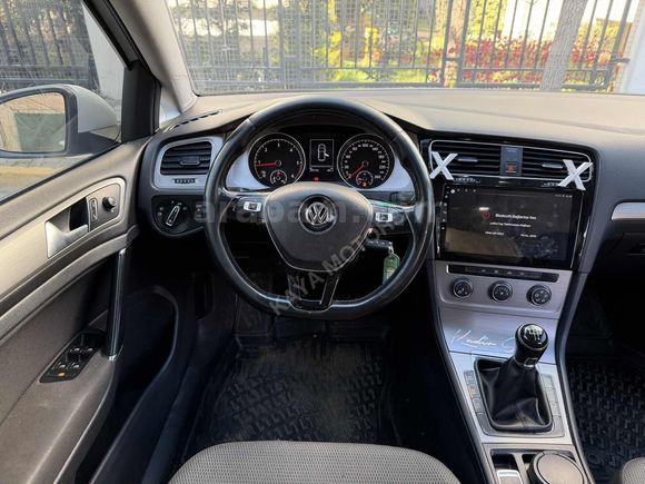 KAYA MOTORS Golf 1.6 TDI 7.5 R Görünüm !