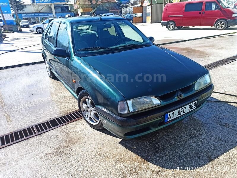 Sahibinden Renault R 19 1.4 Europa RN 1996 Model Bolu 320.000 km Yeşil (metalik)