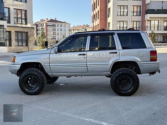 1997 GRAND CHEROKEE 5.2 OTOMATİK