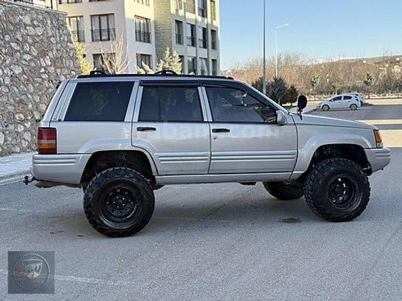 1997 GRAND CHEROKEE 5.2 OTOMATİK