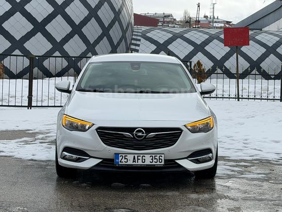 Sahibinden Opel Insignia 1.6 CDTI Grand Sport Design 2018 Model