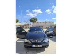 Sahibinden Renault Megane 1.6 RXi 2001 klima aktif değil takas olur Model