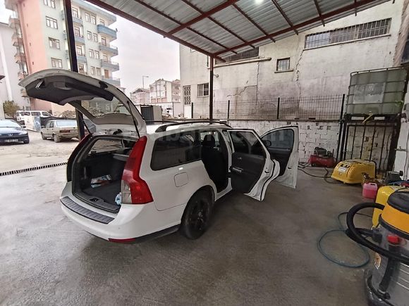 Sahibinden Volvo V50 1.6 D 2011 Model
