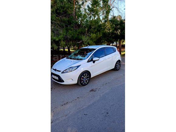 Sahibinden Masrafsız Değişensiz 2009 model 1.4 Ford Fiesta TDCI