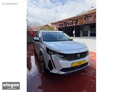 0T0GEN 'den 2021 MODEL 1.5 BLUEHDİ 3008 AİLEARACI TEMİZ BAKIMLI