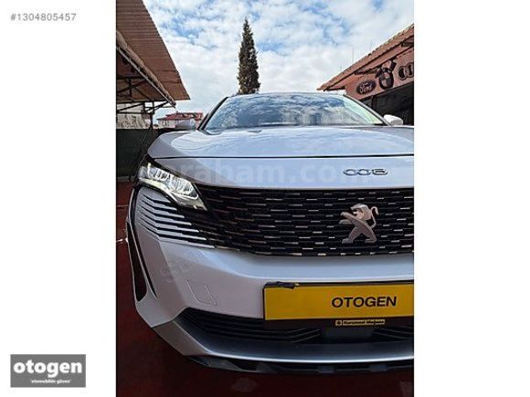 0T0GEN 'den 2021 MODEL 1.5 BLUEHDİ 3008 AİLEARACI TEMİZ BAKIMLI
