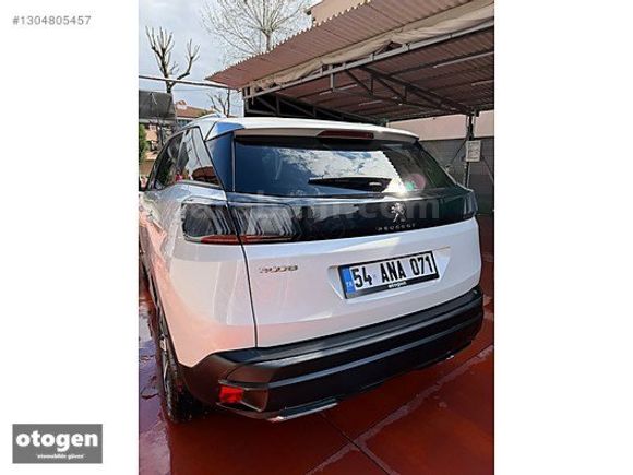 0T0GEN 'den 2021 MODEL 1.5 BLUEHDİ 3008 AİLEARACI TEMİZ BAKIMLI