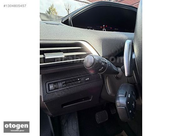 0T0GEN 'den 2021 MODEL 1.5 BLUEHDİ 3008 AİLEARACI TEMİZ BAKIMLI