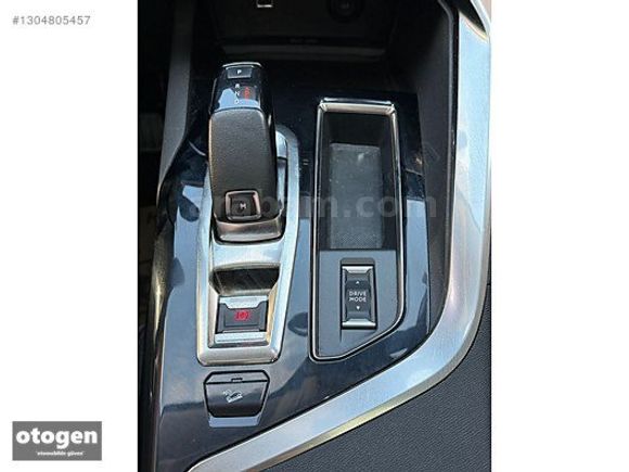 0T0GEN 'den 2021 MODEL 1.5 BLUEHDİ 3008 AİLEARACI TEMİZ BAKIMLI