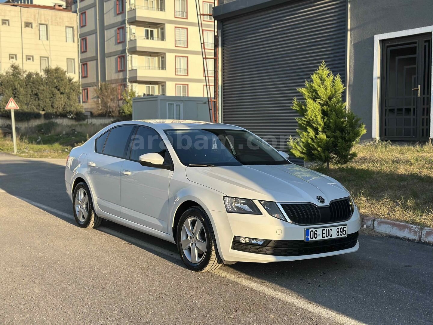 MEMURDAN TEMİZ OCTAVİA 1