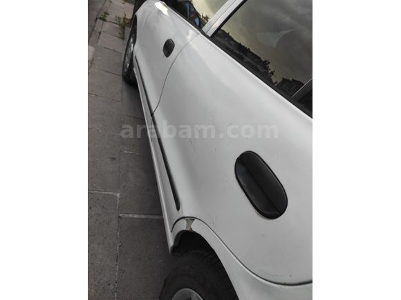 Sahibinden Klimalı Hyundai Accent 1.5 GLS 2000 Model