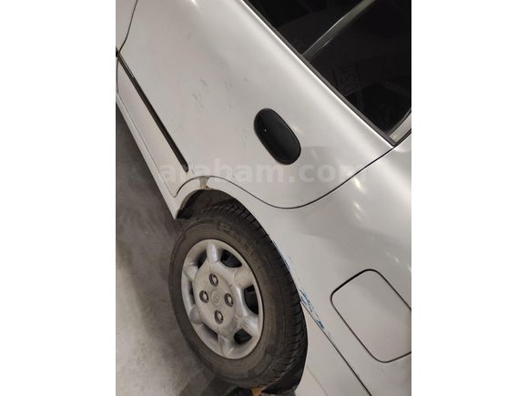 Sahibinden Hyundai Accent 1.5 GLS 2000 Model