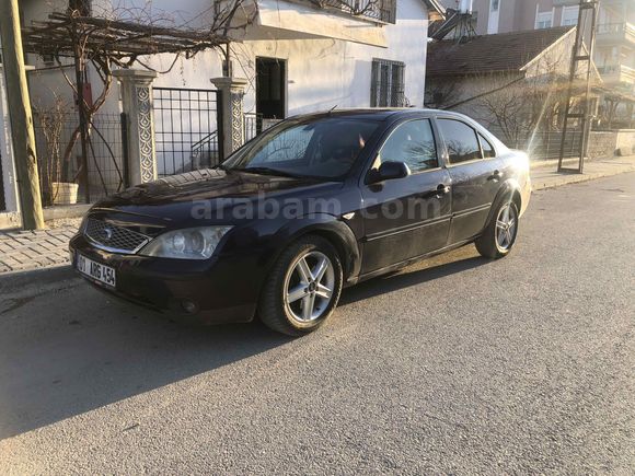 Sahibinden Ford Mondeo 2.0 Ghia 2002 Model 