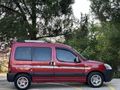 1.6 Berlingo kazasız sorunsuz klimalı