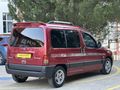 1.6 Berlingo kazasız sorunsuz klimalı