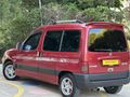 1.6 Berlingo kazasız sorunsuz klimalı