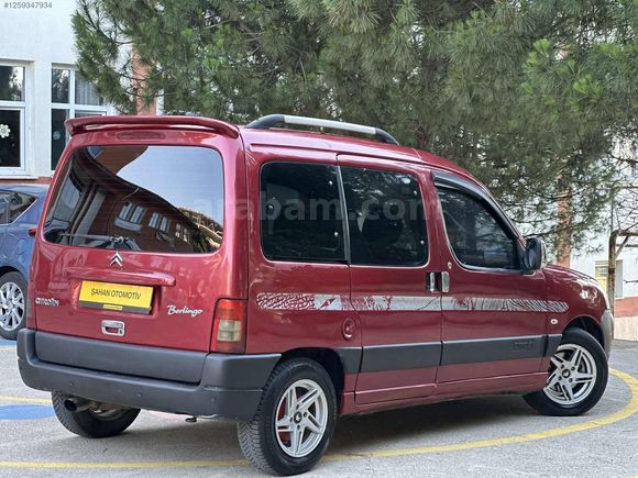 1.6 Berlingo kazasız sorunsuz klimalı