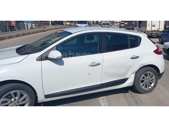 Sahibinden Renault Megane 1.6 Touch 2013 Model