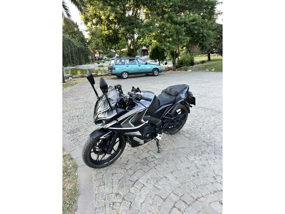 Sahibinden Bajaj Pulsar 200 RS 