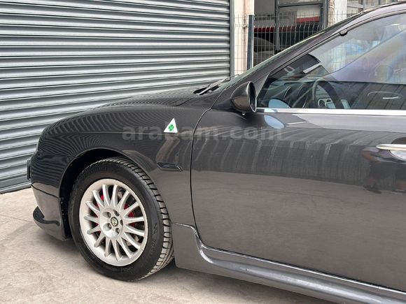 Sahibinden Alfa Romeo 156 1.6 TS Distinctive 2004 Model
