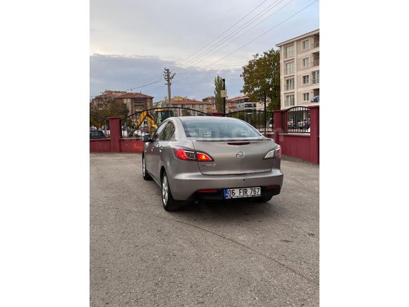Sahibinden Mazda 3 1.6 Impressive 2011 Model