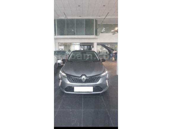 Sahibinden Renault Clio 1.0 TCe Evolution 2025 Model