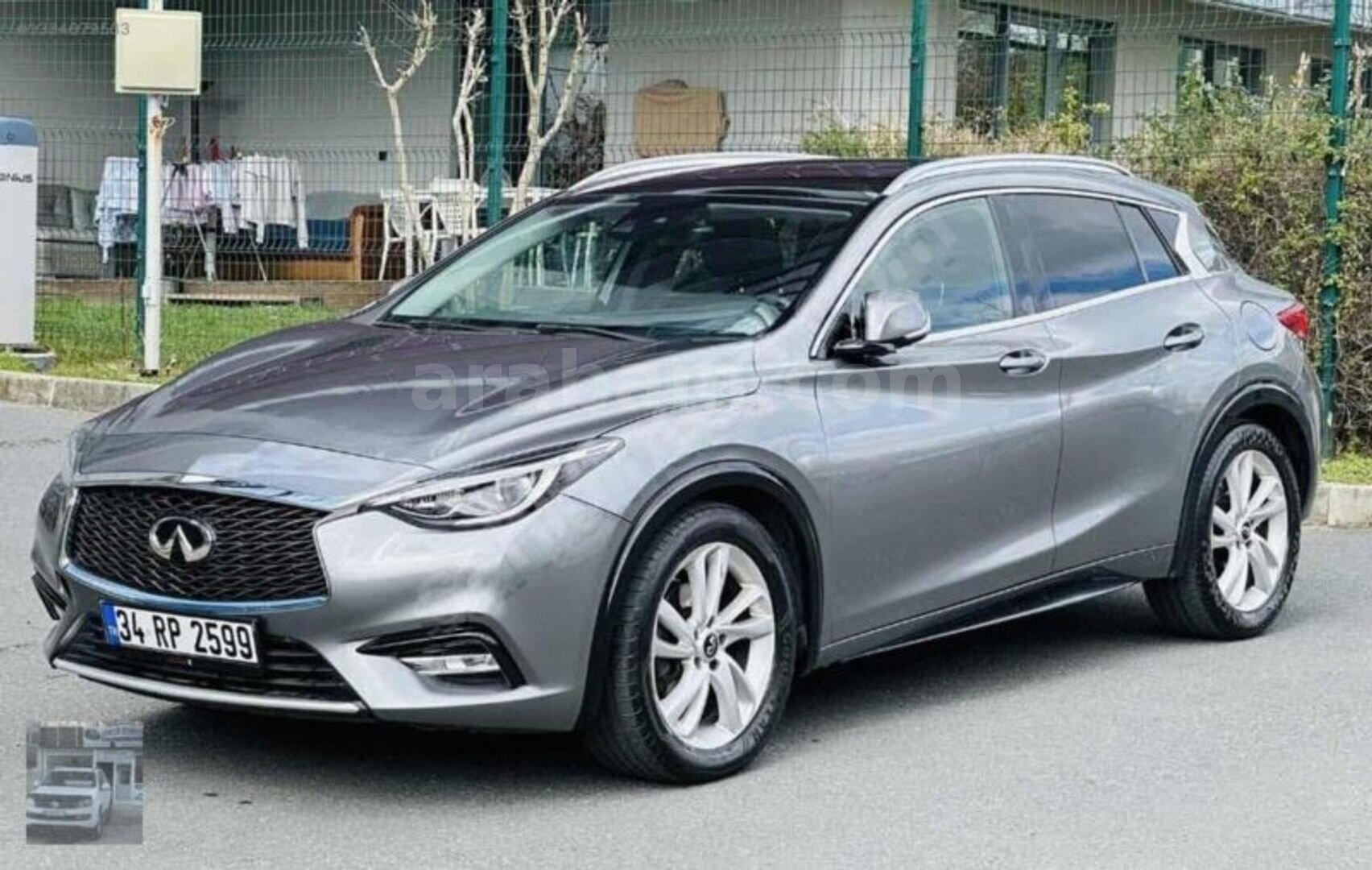 Galeriden Infiniti Q30 1.5 D 2016 Model Siirt 179.000 km Gri 5