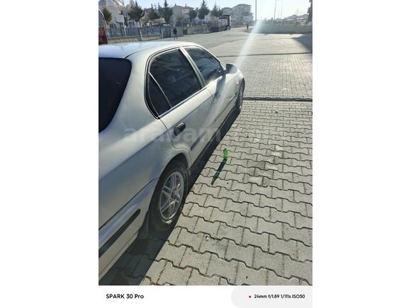 Sahibinden Honda Civic 1.6 i ES 1998 Model  333.000 km Gri (Gümüş)