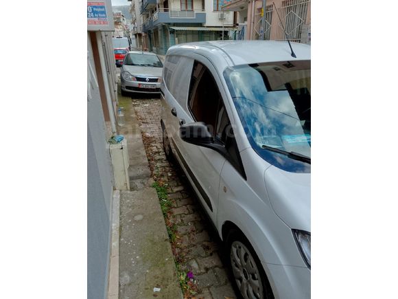 Sahibinden Ford Transit Courier 1.5 TDCi Trend 2022 Model