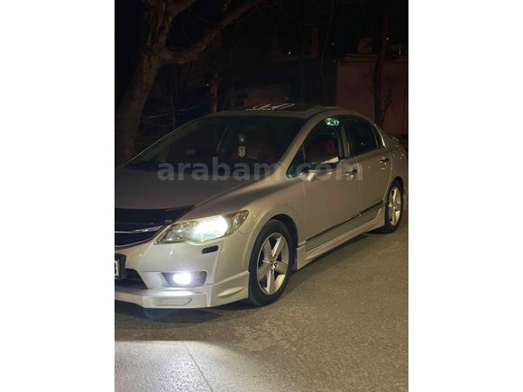 Sahibinden Honda Civic 1.6i VTEC Elegance 2010 Model   TEMİZ BAKIMLI 