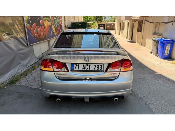 Sahibinden Honda Civic 1.6i VTEC Elegance 2010 Model   TEMİZ BAKIMLI 