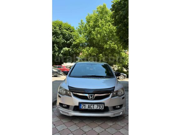 Sahibinden Honda Civic 1.6i VTEC Elegance 2010 Model   TEMİZ BAKIMLI 