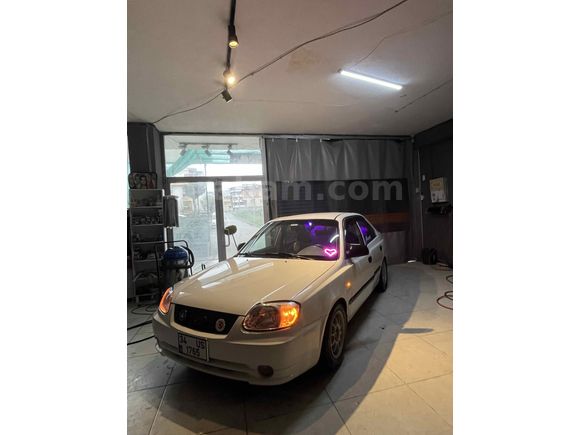 Sahibinden Hyundai Accent 1.3 Admire 2005 Model 