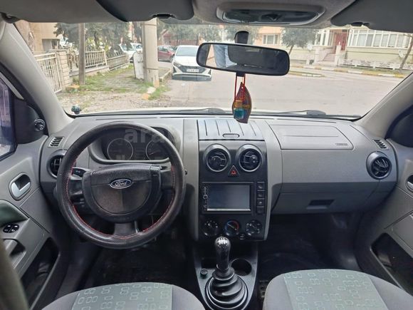 Sahibinden Ford Fusion 1.4 TDCi Comfort 2005 Model