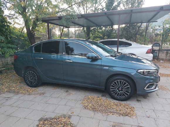 Sahibinden Fiat Egea 1.4 Fire Easy Plus araç milastadır  2023 Model