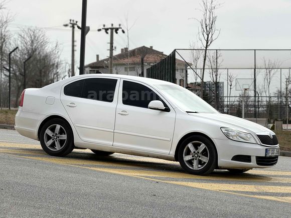 Sahibinden Skoda Octavia 1.6 TDI Ambiente 2012 Model 