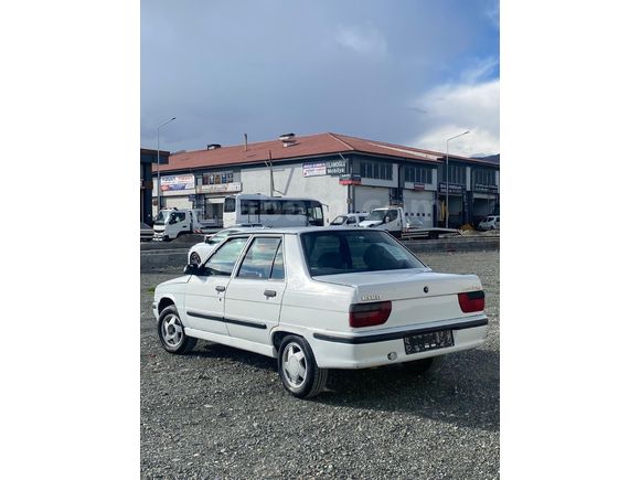 Sahibinden Renault R 9 1.4 Broadway RNi 2000 Model