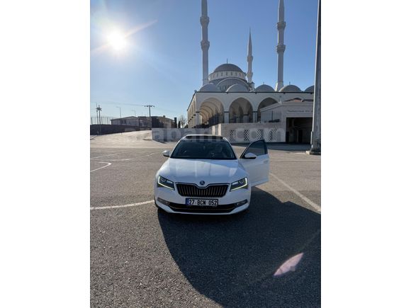 Sahibinden Skoda SuperB 1.6 TDI Prestige 2016 Model